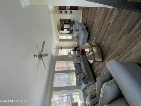 10435 Midtown Pkwy #154, Jacksonville, FL 32246