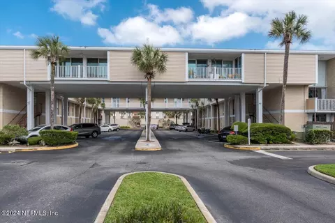 901 Ocean Blvd #18, Atlantic Beach, FL 32233