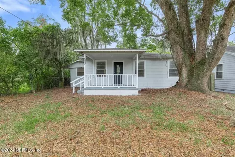 3046 Bessent Rd, Jacksonville, FL 32218