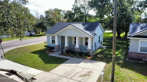 2304 Sherrington St, Jacksonville, FL 32209