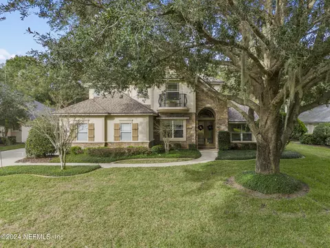380 N Lombardy Loop, Saint Johns, FL 32259
