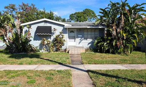 1037 26th Ave N, Saint Petersburg, FL 33704
