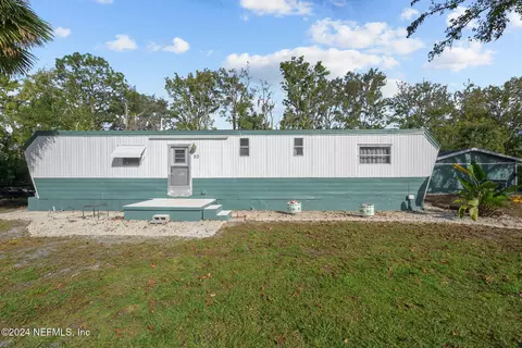 93 Georgia Ave, Crescent City, FL 32112