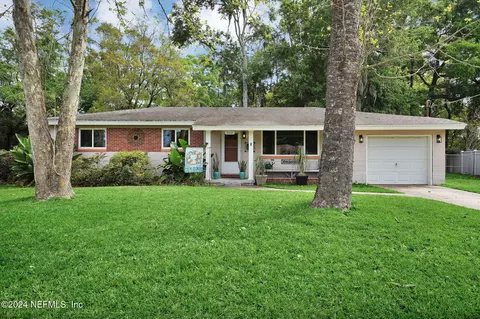 6337 Stetler Dr, Jacksonville, FL 32216