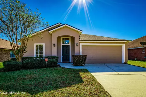 2472 Spring Pond Ln, Jacksonville, FL 32221