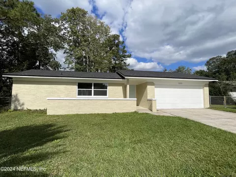 8545 Country Creek Blvd, Jacksonville, FL 32221