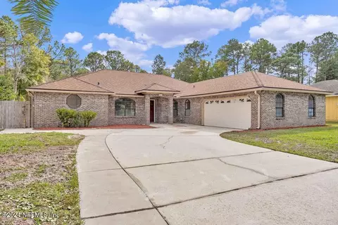 8234 Spencers Trace Dr, Jacksonville, FL 32244