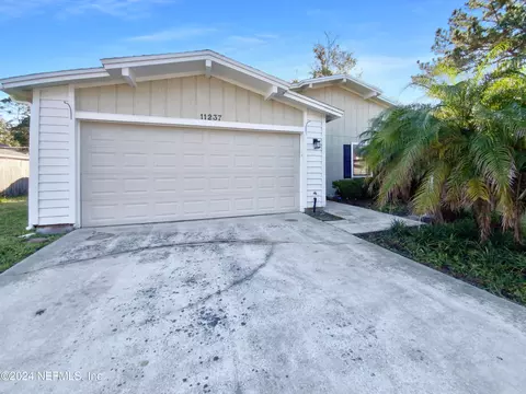 11237 Rustic Pines Cir W, Jacksonville, FL 32257