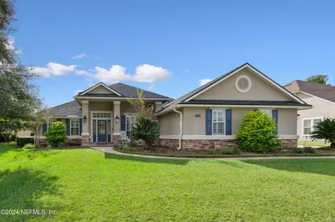 3399 Olympic Dr, Green Cove Springs, FL 32043