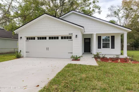 6240 Lamar Dr E, Jacksonville, FL 32244