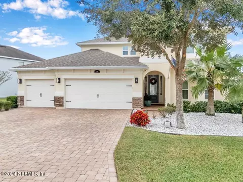 208 Grant Logan Dr, Saint Johns, FL 32259