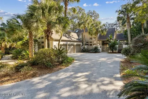 4 Foxtail Rd, Fernandina Beach, FL 32034