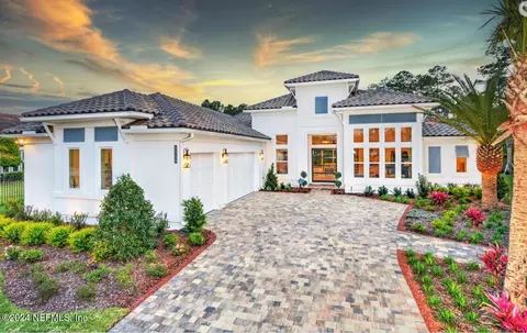 3131 Spiro Circle Cir, Jacksonville, FL 32246
