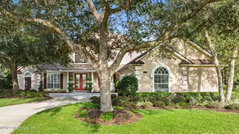 928 E Pleasant Pl, Saint Johns, FL 32259