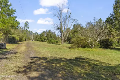 5134 Lannie Rd, Jacksonville, FL 32218