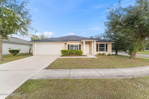 9435 Thorn Glen Rd, Jacksonville, FL 32208