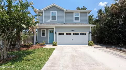 133 Belvedere St, Atlantic Beach, FL 32233