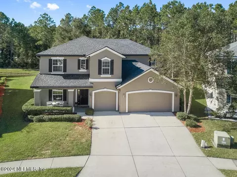 71 Ann Scott Dr, Saint Johns, FL 32259