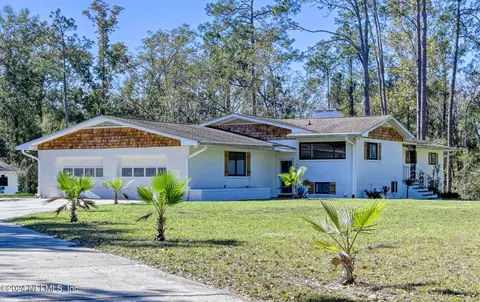 1206 S 5th St, Macclenny, FL 32063