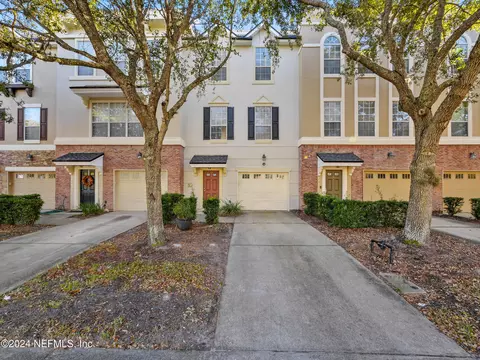 4505 Capital Dome Dr, Jacksonville, FL 32246
