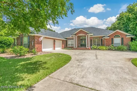 7436 Woodlawn Rd, Macclenny, FL 32063