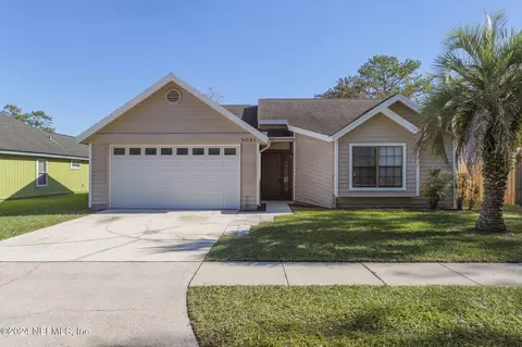 8031 Creedmoor Dr, Jacksonville, FL 32244