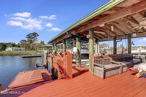 4416 Tideview Dr, Jacksonville, FL 32250
