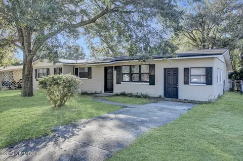 7550 Brockhurst Dr, Jacksonville, FL 32277