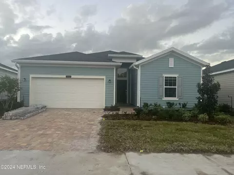 15626 Whispering Fir Dr, Jacksonville, FL 32218