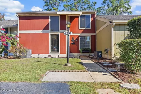 6209 Lake Tahoe Dr #6209, Jacksonville, FL 32256