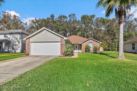 11147 Lord Taylor Dr, Jacksonville, FL 32246
