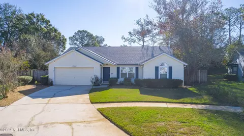 13140 Prindle Dr S, Jacksonville, FL 32225