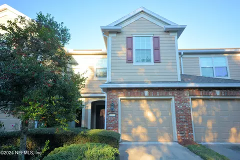 6941 Woody Vine Dr, Jacksonville, FL 32258