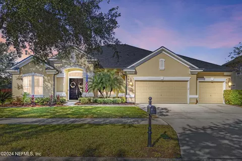 6207 Cherry Lake Dr, Jacksonville, FL 32258