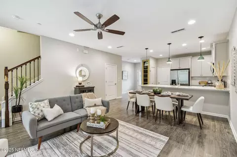 20 Pindo Palm Dr, Ponte Vedra, FL 32081