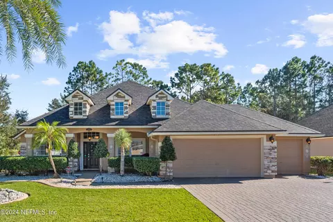837 Songbird Dr, Orange Park, FL 32065