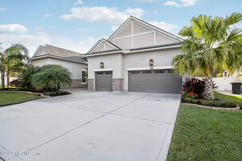 252 Broadleaf Ln, Saint Johns, FL 32259