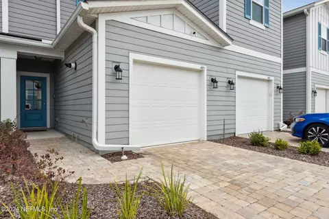 401 Brandon Lakes Dr, Saint Augustine, FL 32092