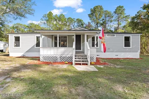 2305 S Dolphin Ave, Middleburg, FL 32068
