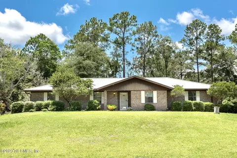 103 Point Of Woods Trl, Palatka, FL 32177
