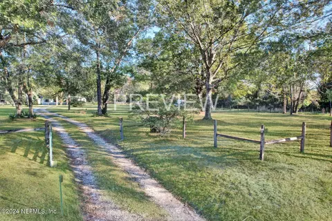 4929 County Road 1469, Hawthorne, FL 32640