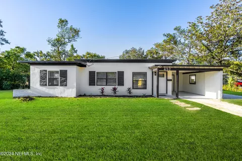 452 Tabor Dr E, Jacksonville, FL 32216