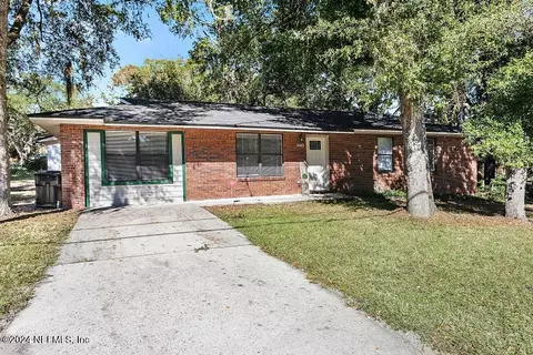 560 Orchid Ave, Keystone Heights, FL 32656