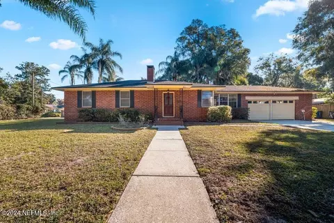 225 Sandra Rd, Jacksonville, FL 32211