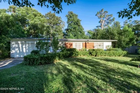 3113 Fruitwood Ln, Jacksonville, FL 32277