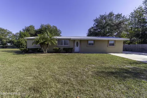 100 E Rellim Dr, Palatka, FL 32177