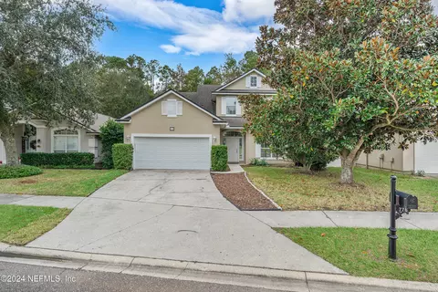 776 Candlebark Dr, Jacksonville, FL 32225