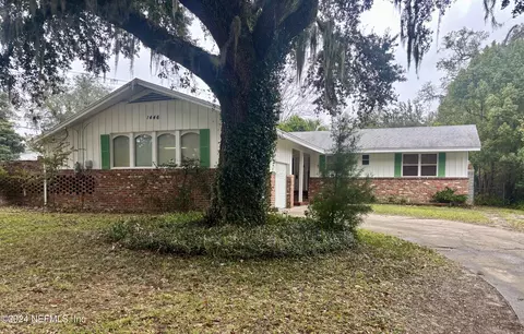 1446 Palm Ln, Jacksonville, FL 32216