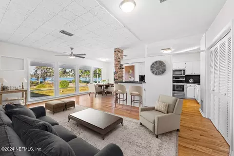 407 W 70th St, Jacksonville, FL 32208