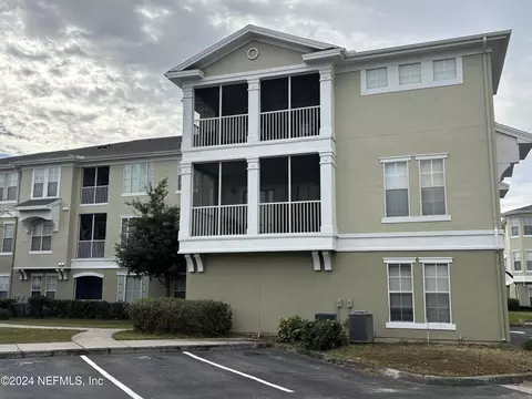 8290 Gate Pkwy W #1002, Jacksonville, FL 32216